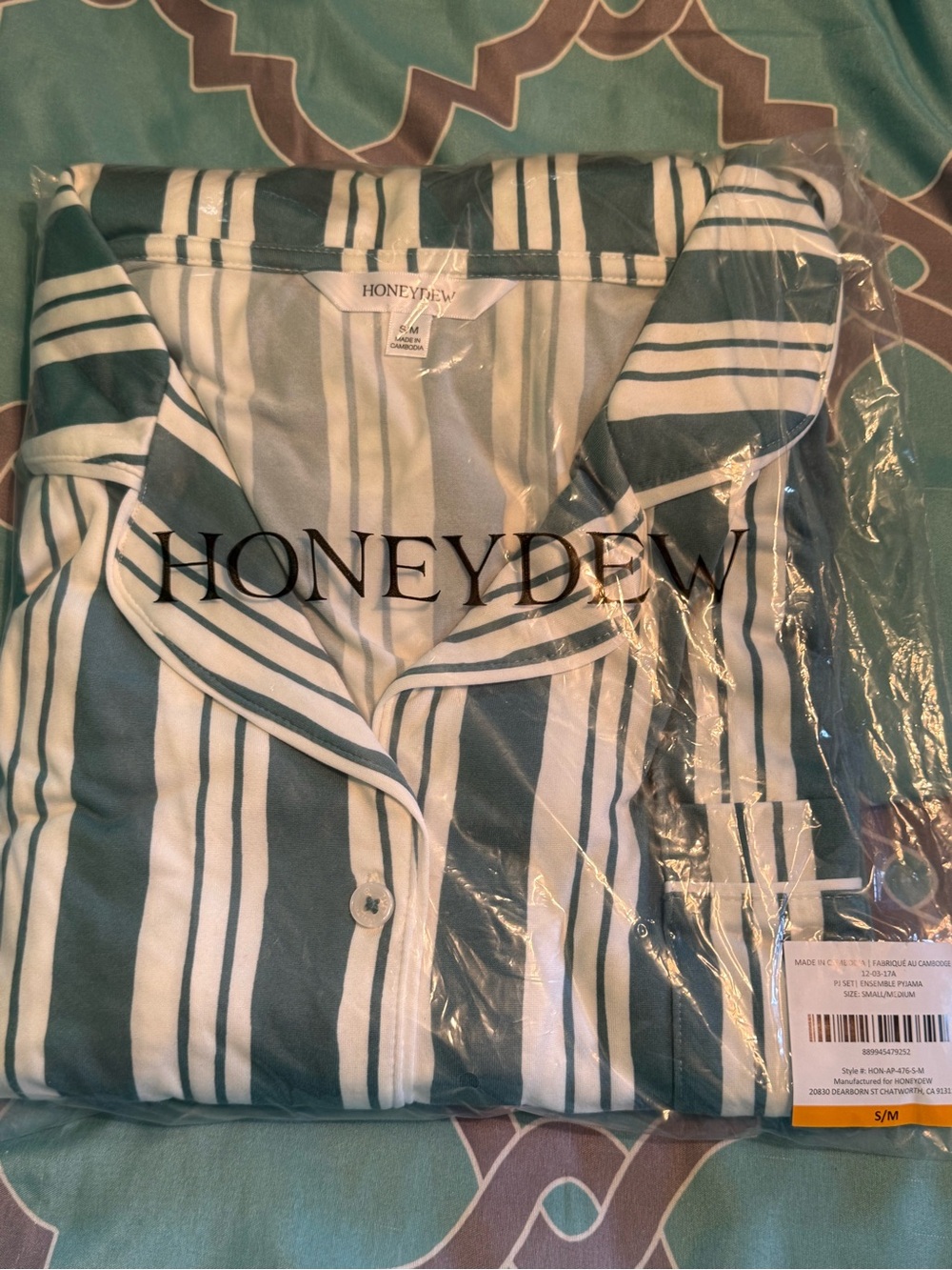 NWT Honeydew green and White Stripe Satin Pajama Set - Picture 3 of 6